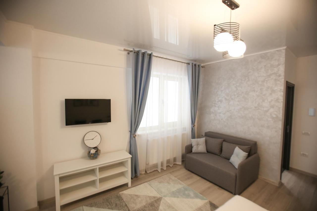 Premium Studios Mamaia Nord - Marea La 50M Năvodari Exterior foto