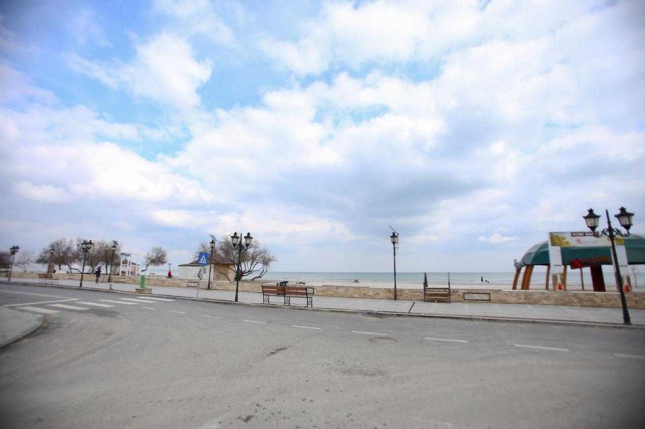 Premium Studios Mamaia Nord - Marea La 50M Năvodari Exterior foto
