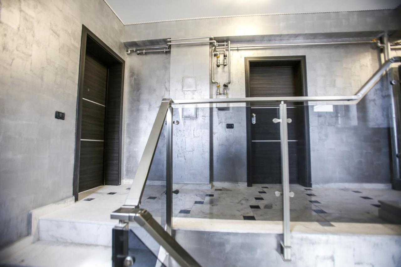 Premium Studios Mamaia Nord - Marea La 50M Năvodari Exterior foto